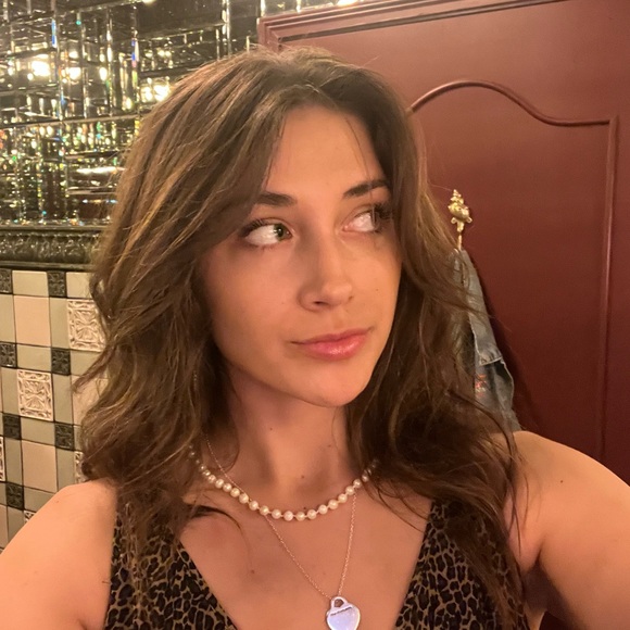 Meet your Posher, Sammie - Picture 3 of 3